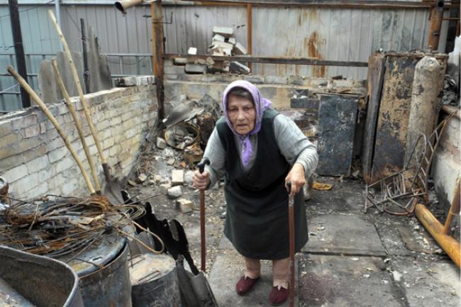 Ban ‘deeply disturbed’ by reported attack on refugee convoy in eastern Ukraine