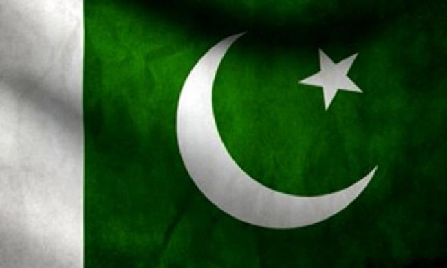 Pakistan: Blast derails train, 15 injured