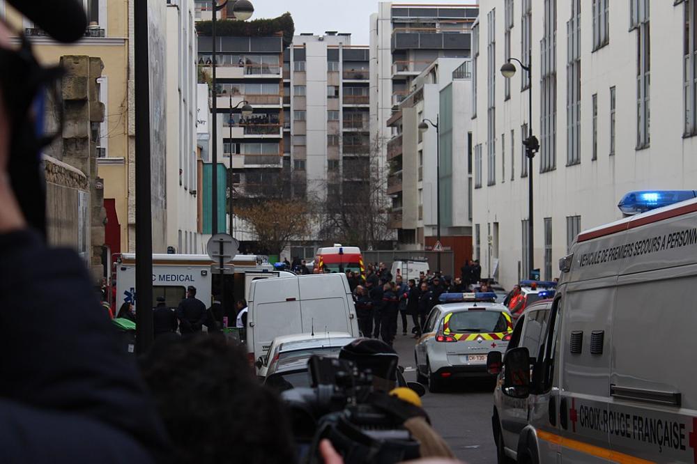 Suspect linked to Charlie Hebdo attackers taken to French custody: Reports