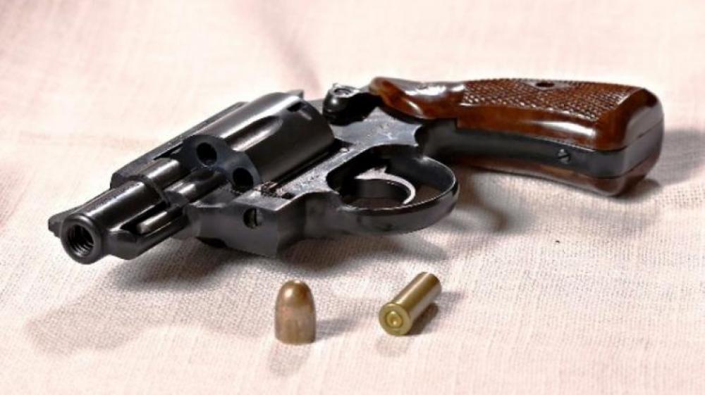 Motorbike-riding gunman kills 2 Yemeni soldiers in Taiz Motorbike-riding gunman kills 2 Yemeni soldiers in Taiz