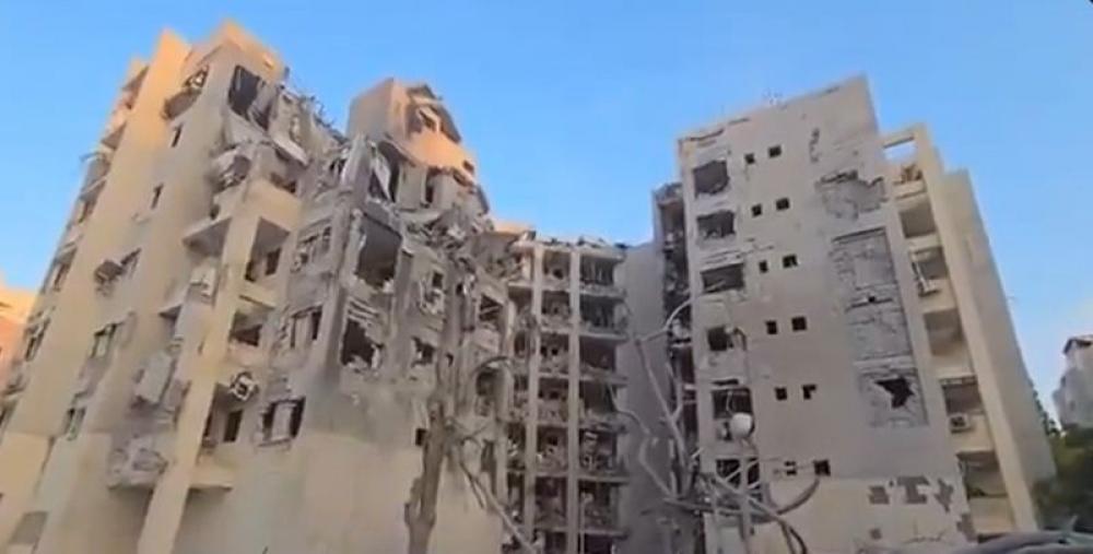 Iranian missiles hit Israel