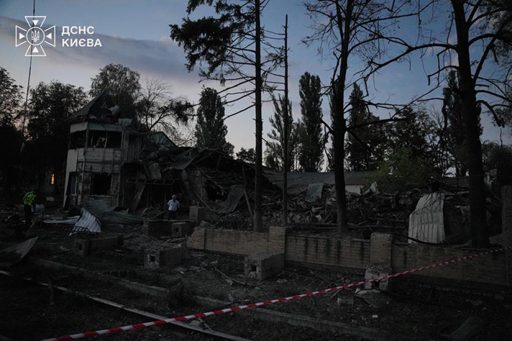 Zelenskyy says Russia launched overnight strikes on Ukraine: 12 dead, dozens injured