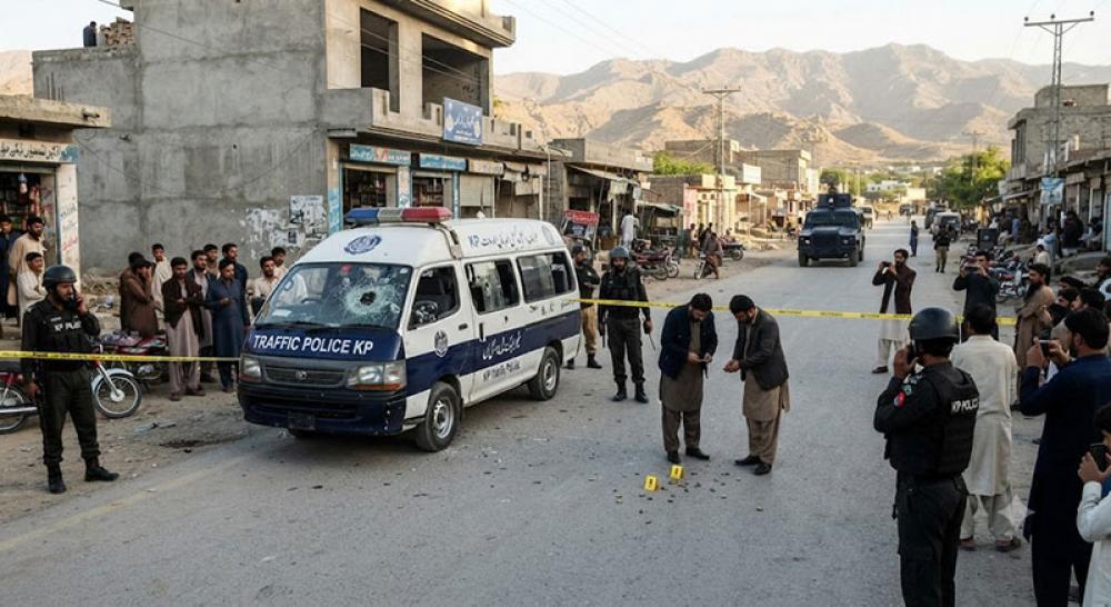  Pakistan attack: 3 traffic policemen killed as unidentified gunmen target mobile van 