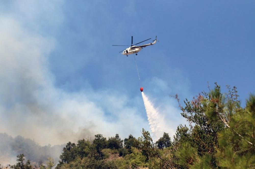 Turkey battles massive wildfires