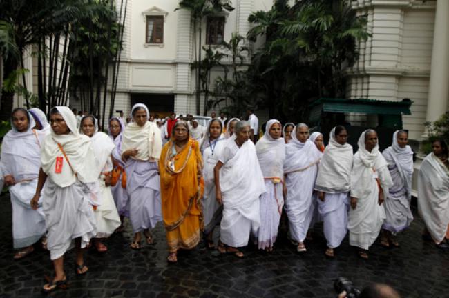 Emotional homecoming for Vrindavan widows