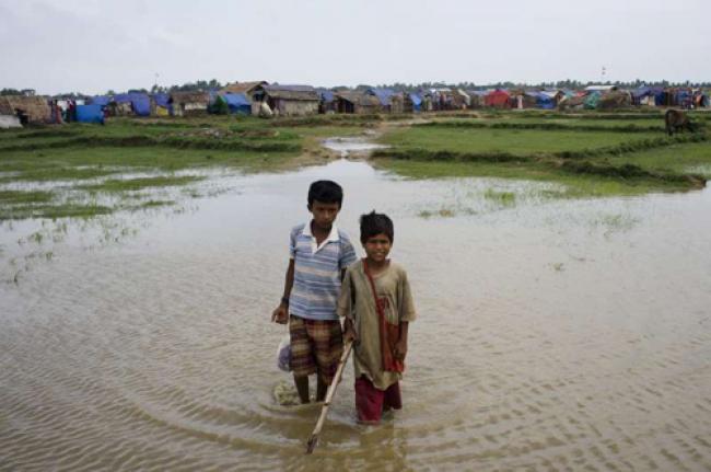 Myanmar: UN fears sailing tragedies at start of smuggling season Myanmar: UN fears sailing tragedies at start of smuggling season