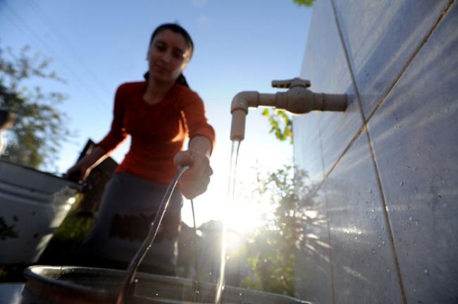 In Detroit, city-backed water shut-offs ‘contrary to human rights,’ say UN experts In Detroit, city-backed water shut-offs ‘contrary to human rights,’ say UN experts