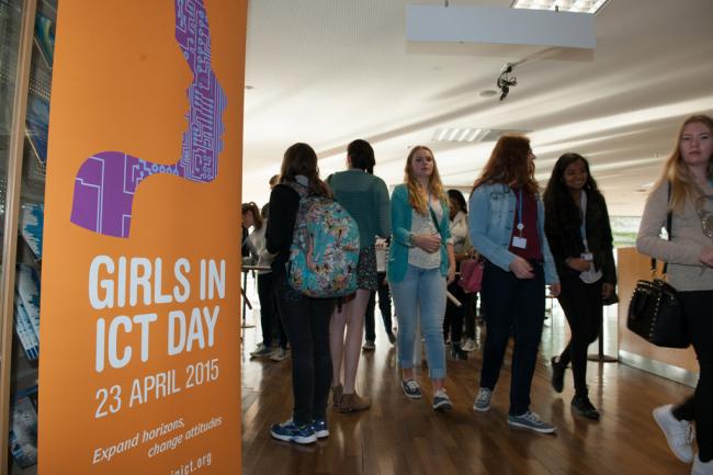 On ‘Girls in ICT Day,’ UN urges increased opportunity in information and communications technology