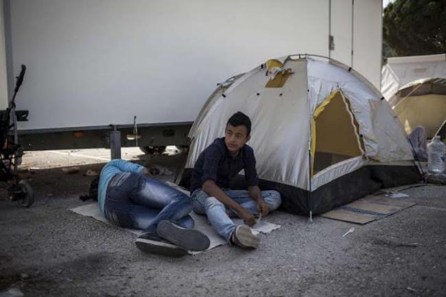 With some 1,000 refugees arriving daily, Greek islands under 