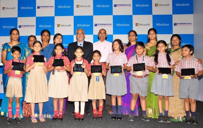 Sri Chaitanya Schools starts Microsoft Cloud-Powered digital classrooms initiative