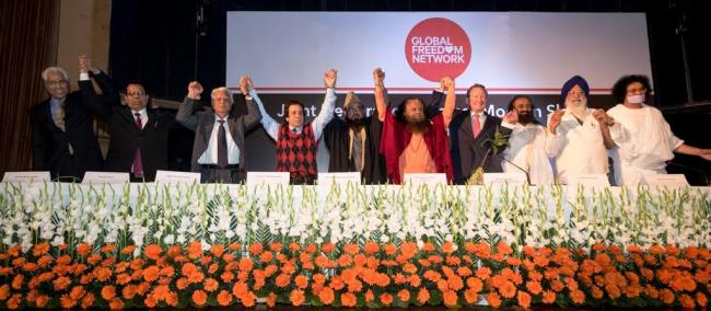 Indian spiritual leaders join fight against slavery