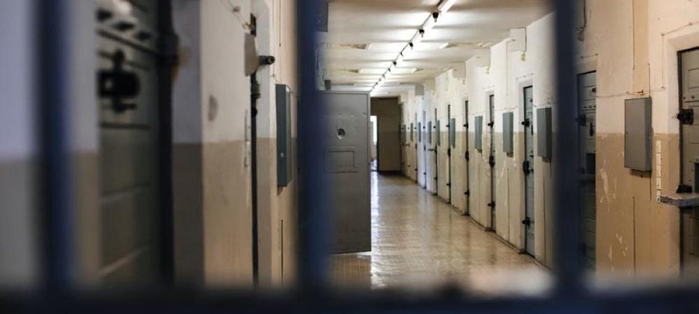Prison population surge triggers overcrowding, COVID casualties Prison population surge triggers overcrowding, COVID casualties