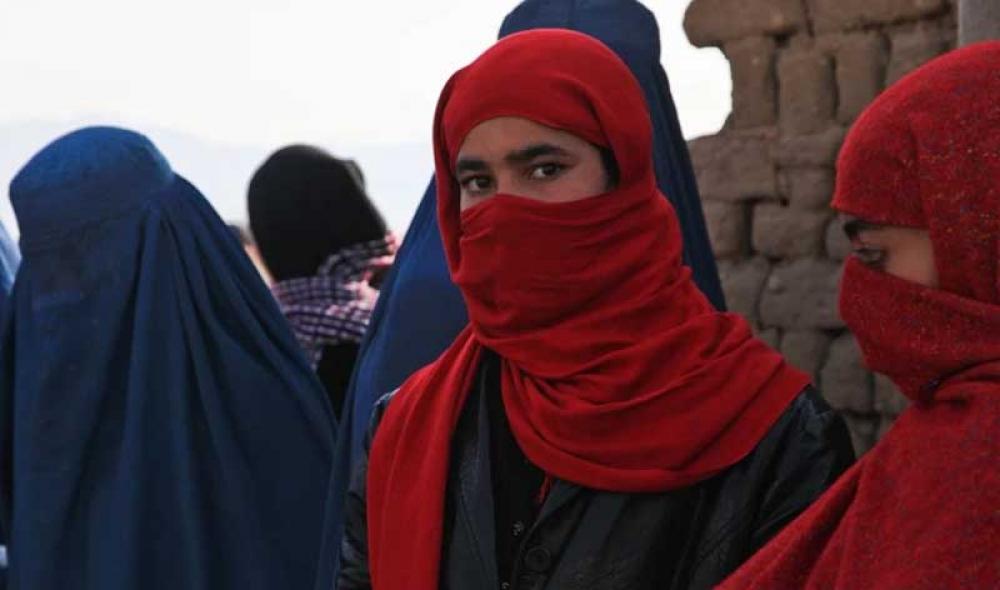 Afghanistan conflict: Taliban spokesman says woman in Hijab will be able to get education, work