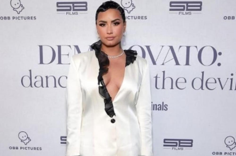 American singer Demi Lovato comes out as non-binary