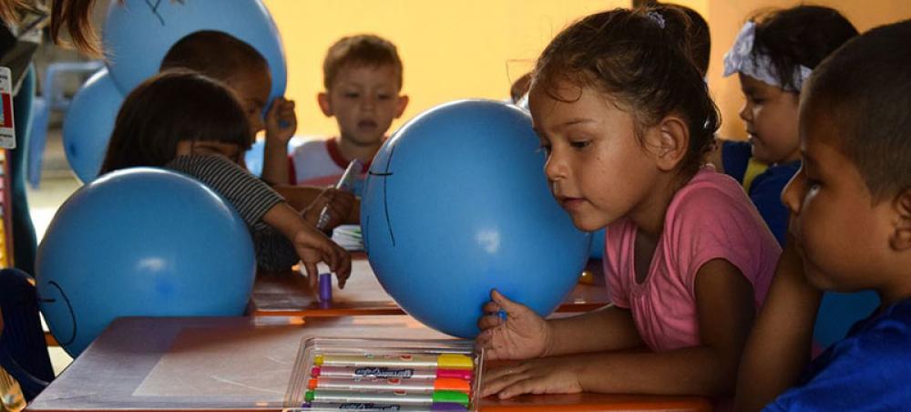 Colombia: Children still ‘used and abused’ despite historic peace accord Colombia: Children still ‘used and abused’ despite historic peace accord