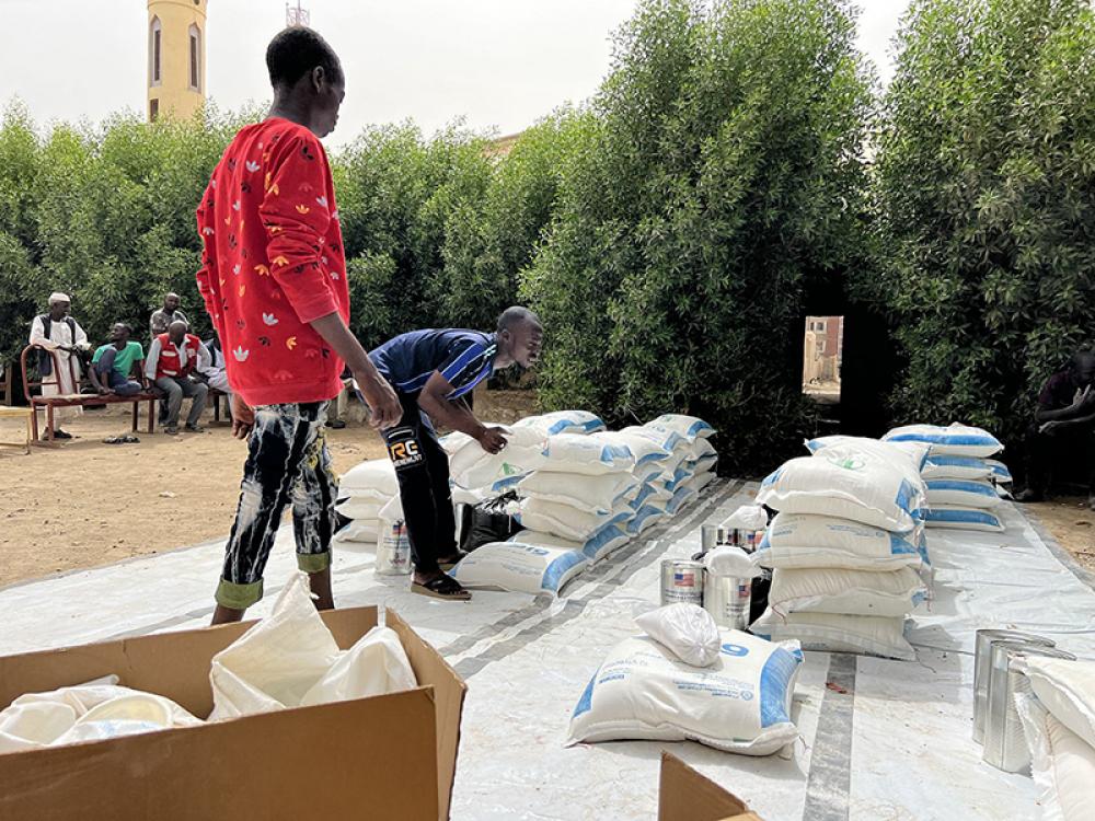 Sudan: Crisis fuels ‘desperate’ situation for civilians, as Security Council demands unhindered humanitarian access Sudan: Crisis fuels ‘desperate’ situation for civilians, as Security Council demands unhindered humanitarian access