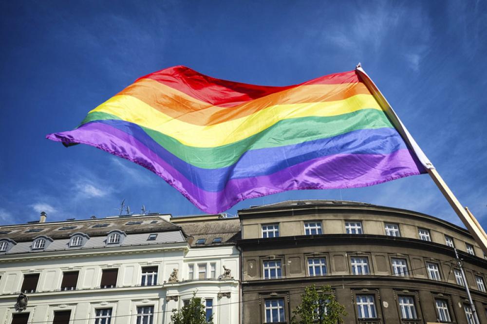 Poland: Thousands march for LGBT rights
