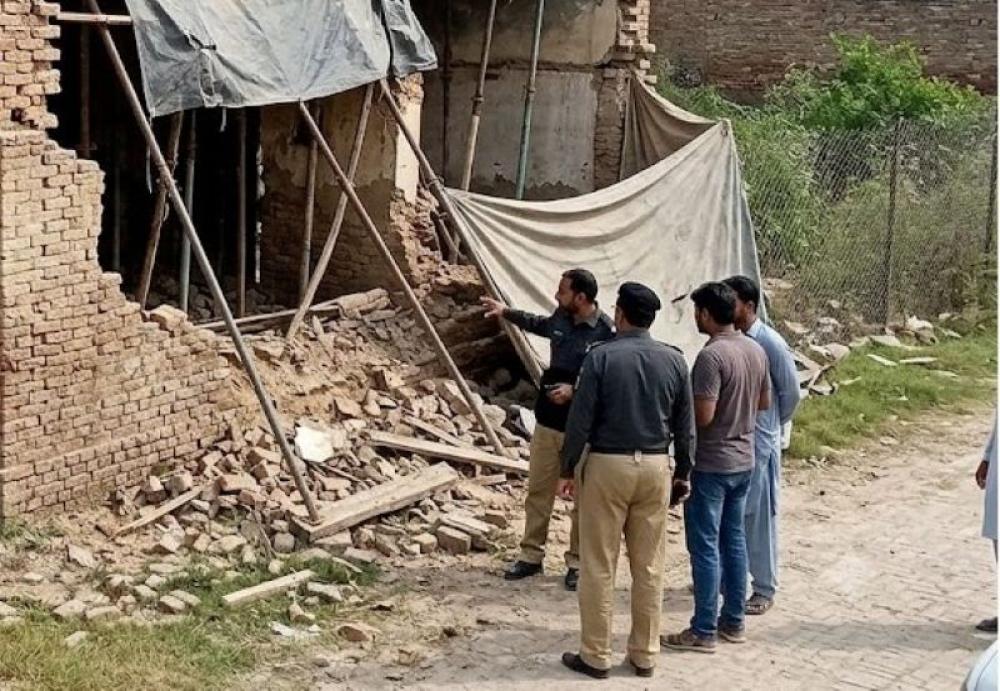 Pakistan temple row: Minority group claims Hindu shrine razed for madrasa