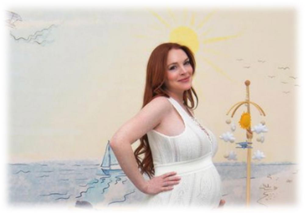 Lindsay Lohan gives birth to baby boy, her son's name is really interesting 