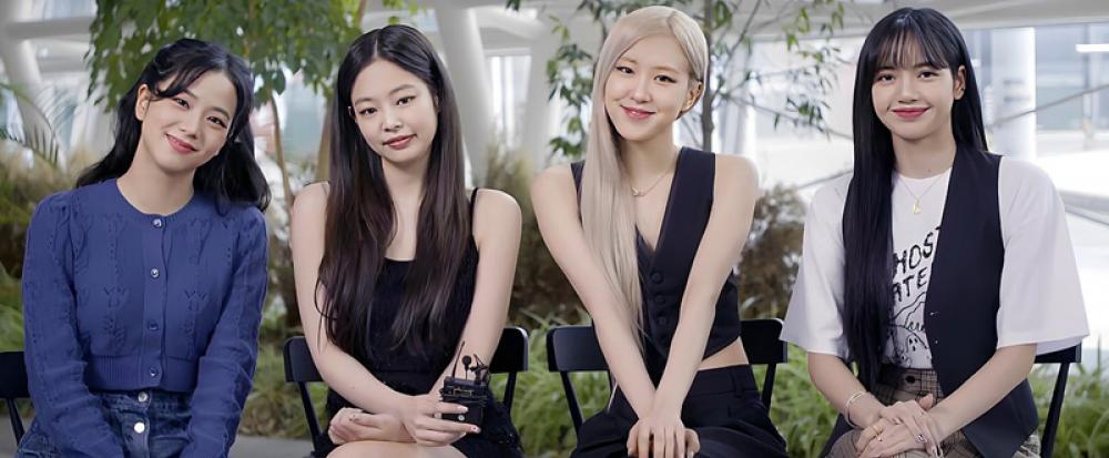 K-pop: Girl group band Blackpink renews contract with YG Entertainment