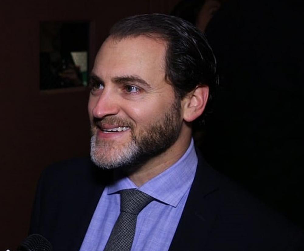 Hollywood actor Michael Stuhlbarg attacked with a stone in New York